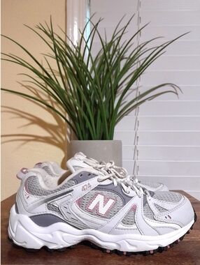 SOLD🟠🟠🟠🟠🟠🟠New Balance 474 allterrain shoes pink white gray women's 7.5